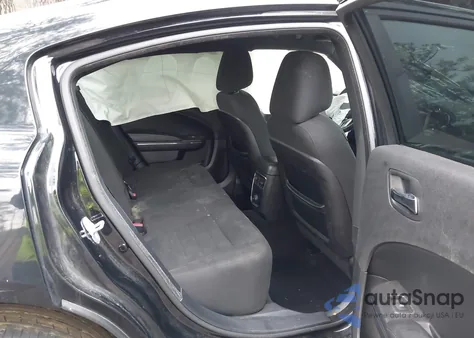 2014 Dodge Charger Sxt z USA, uszkodzony, nr VIN 2C3CDXHGXEH309218